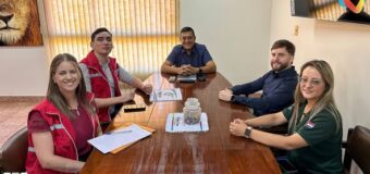 𝐓𝐫𝐚𝐛𝐚𝐣𝐨 𝐜𝐨𝐧𝐣𝐮𝐧𝐭𝐨 𝐩𝐨𝐫 𝐥𝐚 𝐧𝐢ñ𝐞𝐳 𝐲 𝐥𝐚 𝐚𝐝𝐨𝐥𝐞𝐬𝐜𝐞𝐧𝐜𝐢𝐚.