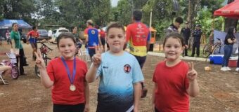 ¡𝐅𝐞𝐥𝐢𝐜𝐢𝐝𝐚𝐝𝐞𝐬, 𝐚 𝐥𝐨𝐬 𝐜𝐨𝐦𝐩𝐞𝐭𝐢𝐝𝐨𝐫𝐞𝐬 𝐝𝐞 𝐥𝐚 𝐄𝐬𝐜. 𝐝𝐞 𝐂𝐢𝐜𝐥𝐢𝐬𝐦𝐨 𝐂𝐨𝐧𝐬𝐮𝐫 𝐊𝐢𝐝𝐬 – 𝐁𝐞𝐥𝐥𝐚 𝐕𝐢𝐬𝐭𝐚!